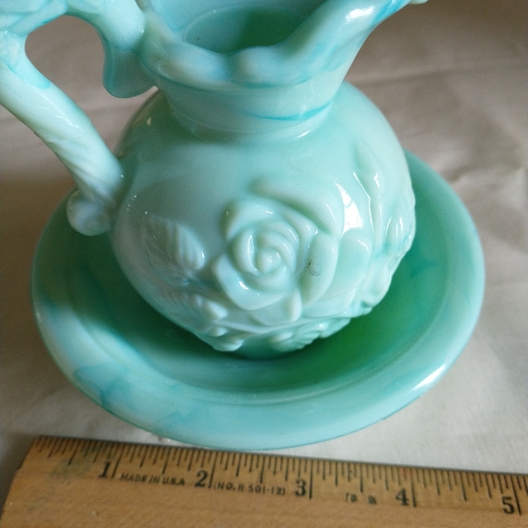 Vintage Avon mini pitcher and bowl - Picture 2 of 3